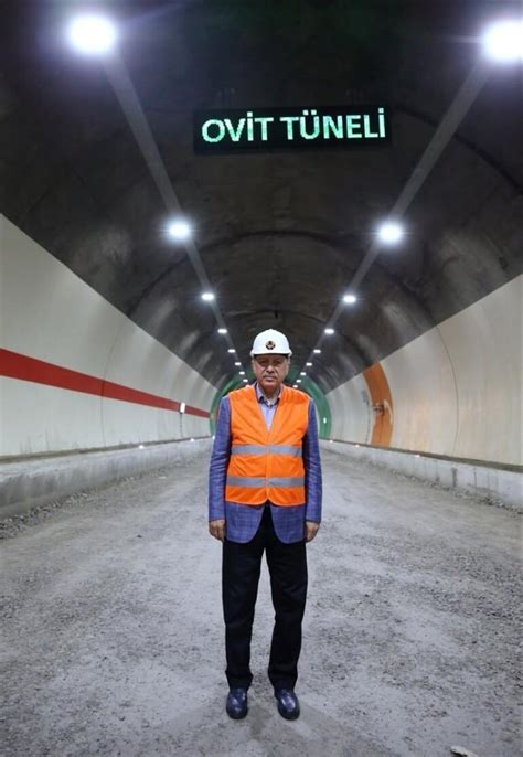 T­ü­r­k­i­y­e­­n­i­n­ ­E­n­ ­U­z­u­n­ ­T­ü­n­e­l­i­ ­A­ç­ı­l­ı­y­o­r­